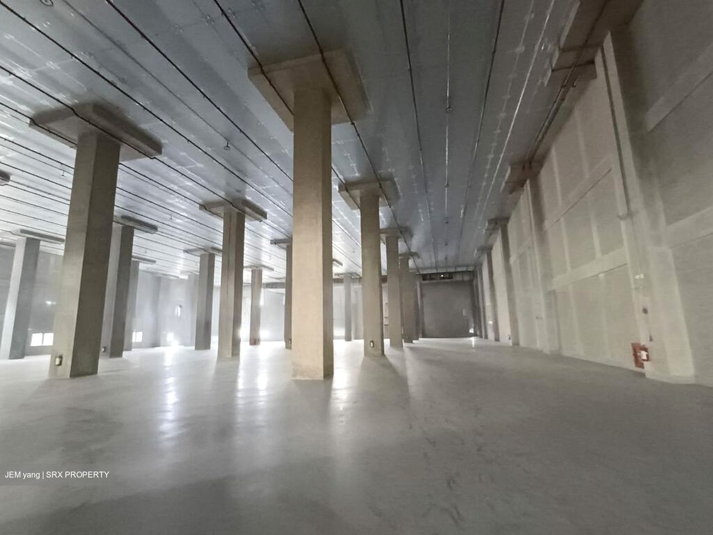 Toh Guan Road East (D22), Factory #576106711